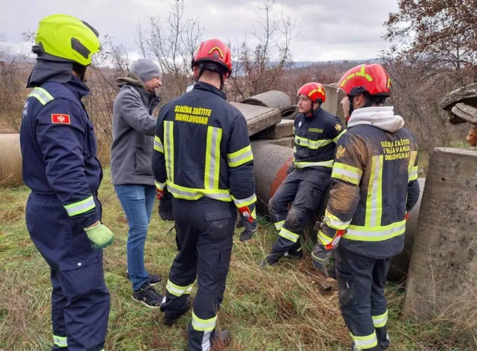 Instruktori za spašavanje iz Francuske sproveli obuku za crnogorske vatrogasce