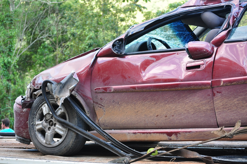 Nikšićanin koji je napravio haos u Budvi, polupavši osam automobila, uhapšen u Trebinju