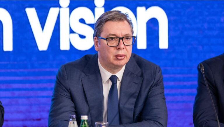 Vučić: Sve ću pozvati na konsultacije – nova vlada ili izbori, ali prelazne vlade neće bit