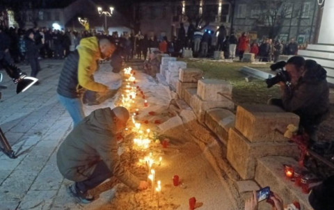 (VIDEO) Protest na Cetinju: 12 minuta tišine za stradale sugrađane