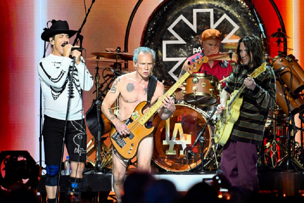 Red Hot Chili Peppers traži astronomsku cifru za katalog