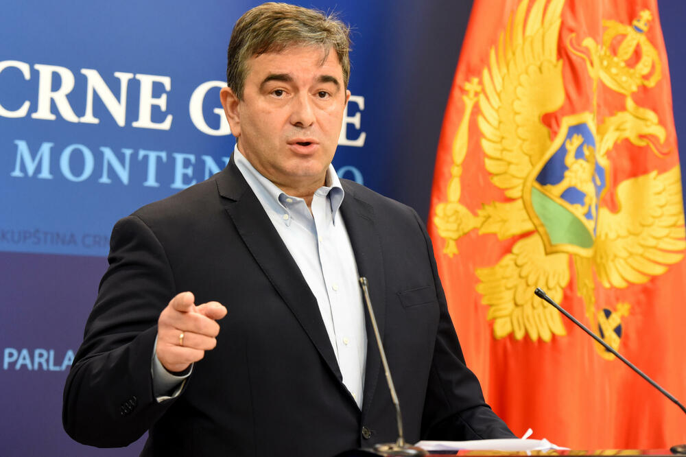 Medojević: Naša Crkva je odlikovala najvišim crkvenim odlikovanjima Davidovića, Pekića i još mnogo kriminalaca
