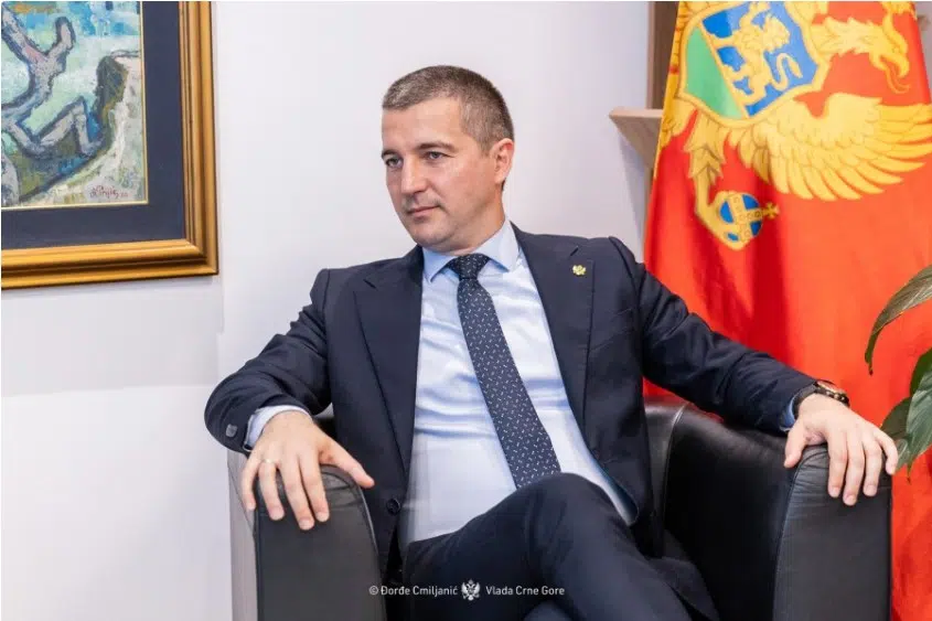 Bečić: Ispravljamo nepravde i gledamo u budućnost