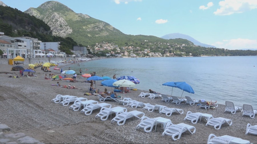 Sezona počela, plaže će ipak biti spremne?