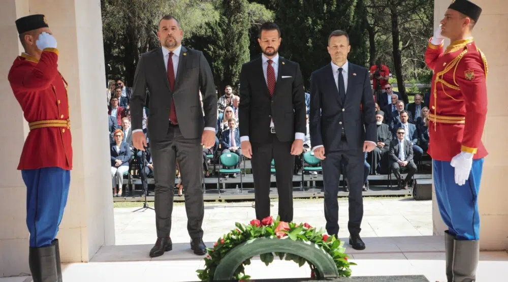 Krapović: Ministarstvo odbrane i Vojska baštine vrijednosti i ideale boraca palih za slobodu