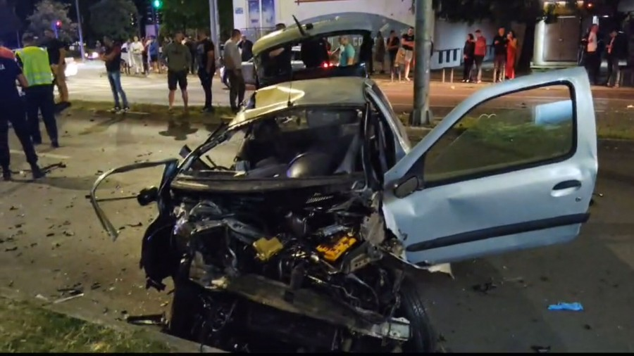 Udes kod Pravnog fakulteta, jedna osoba poginula