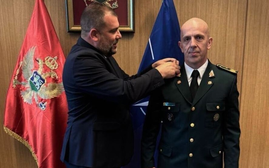 Krapović uručio činove: Imenovanjem generala Vuksanovića okrećemo novu stranicu, važan trenutak za Vojsku i državu