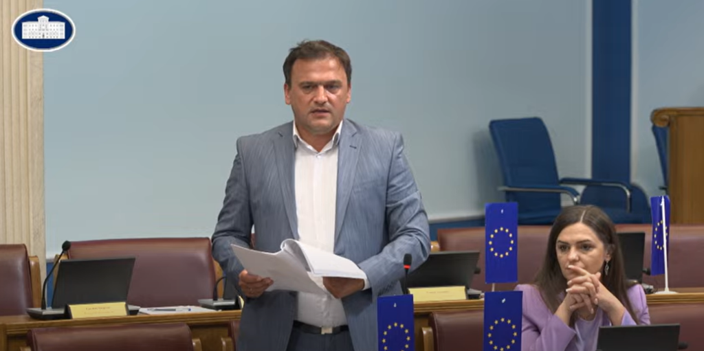 Dragović: Upravljanje državnim preduzećima dati ljudima koji znaju i hoće da rade