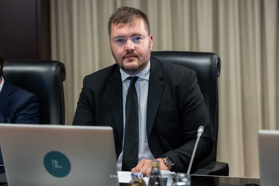 Koprivica: Predsjednik Milatović možda nije znao da kandidatkinja za Ustavni sud zastupa Bemax – Sudu trebaju ljudi prava, a ne interesa