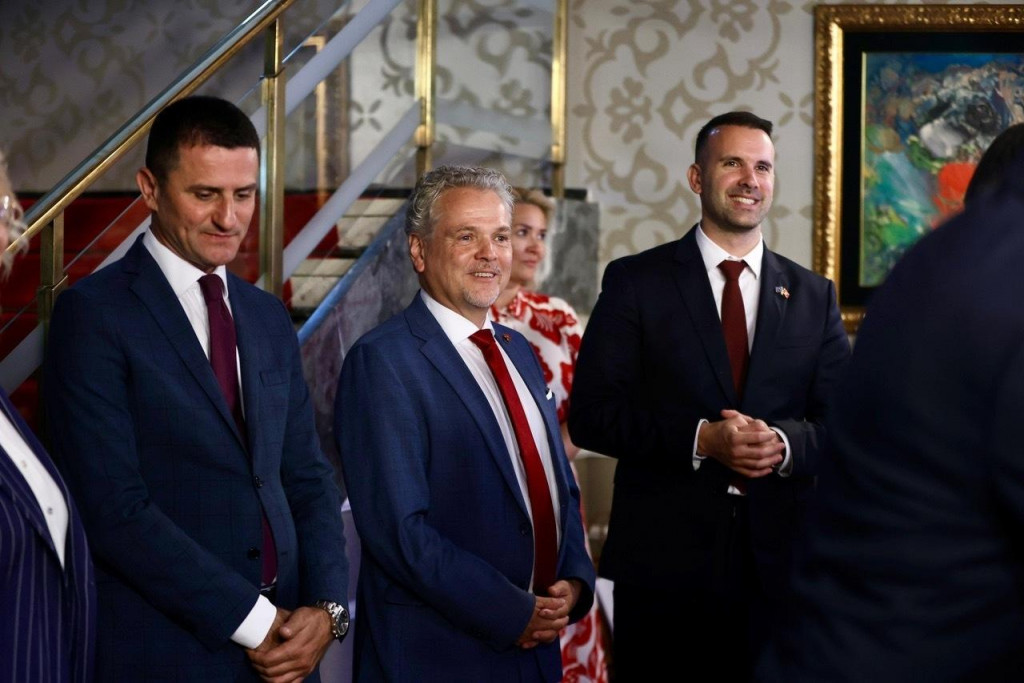Satler: EU daje 150 eura miliona bespovratne pomoći za nastavak gradnje autoputa