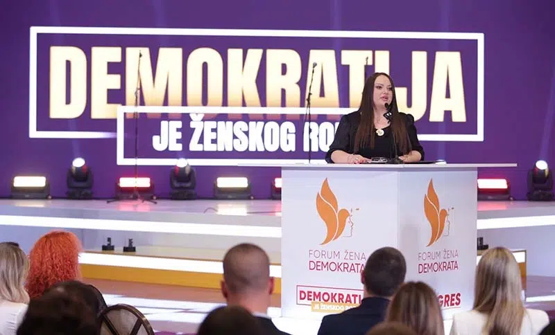 Minić: Radulović udario na osnovna ljudska i ženska prava