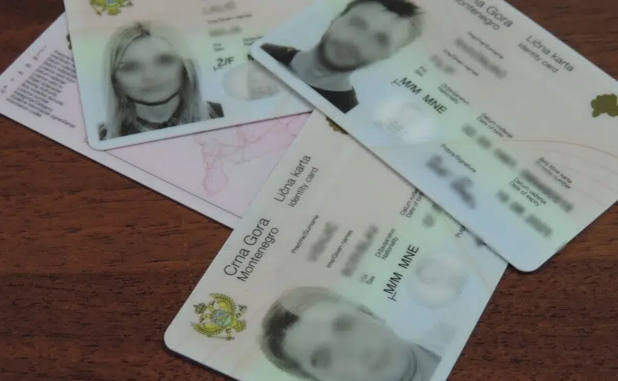 Posljednji rok: MUP pozvao građane da do 30. septembra zamijene stare lične karte